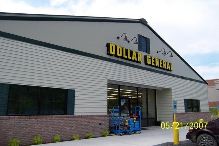 4 Country Estates Rd, Greenville, NY 12083