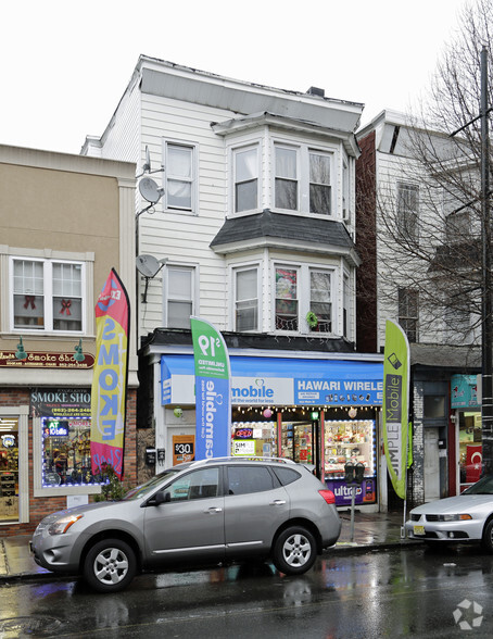 923 Main St, Paterson, NJ for sale - Primary Photo - Image 1 of 1