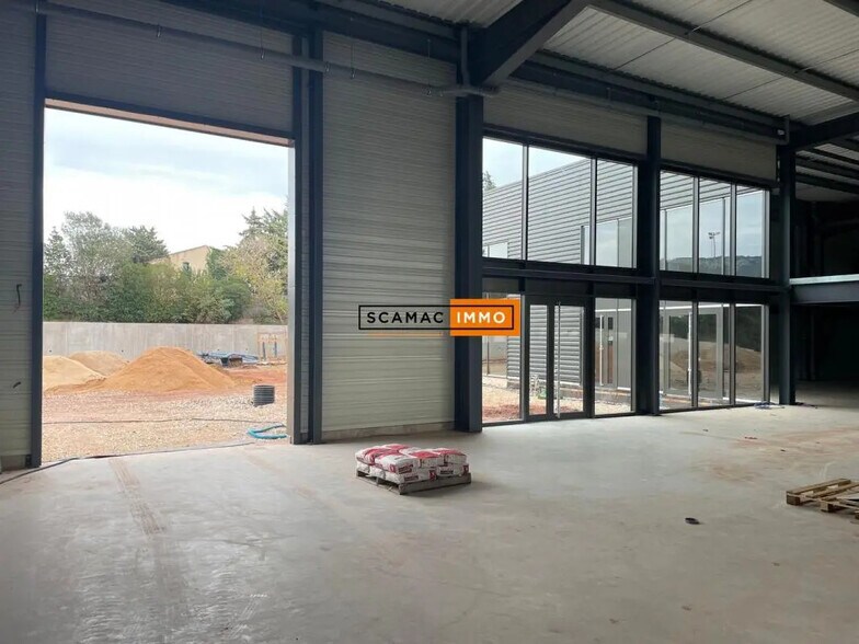 Industrial in Ollioules for lease - Interior Photo - Image 3 of 8