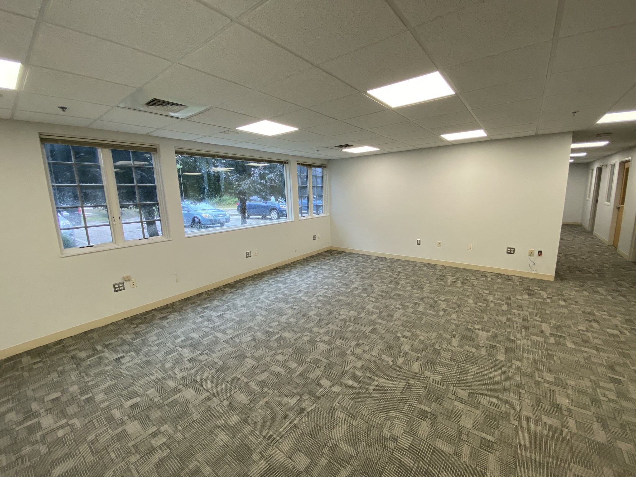 95 Tremont St, Duxbury, MA for lease Interior Photo- Image 1 of 11