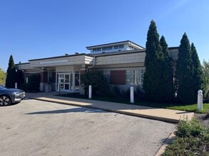 2505 N Farnsworth Ave, Aurora, IL for lease Building Photo- Image 1 of 7