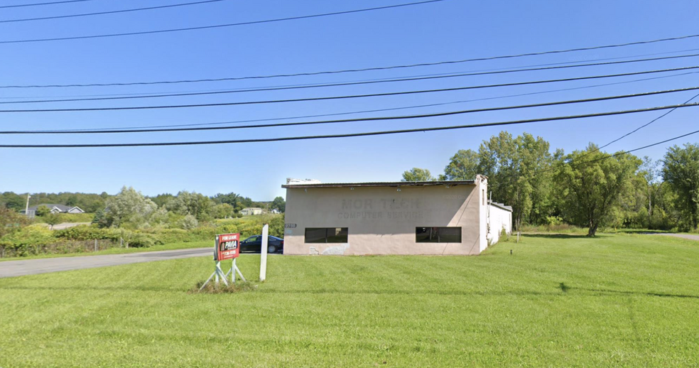 9735 River Rd, Marcy, NY for lease - Building Photo - Image 2 of 3