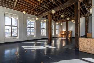 65 9th St, Brooklyn, NY for lease Interior Photo- Image 2 of 5