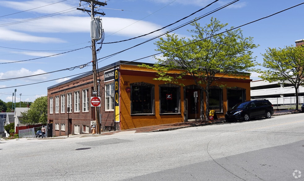 919 Congress St, Portland, ME for lease - Building Photo - Image 1 of 19