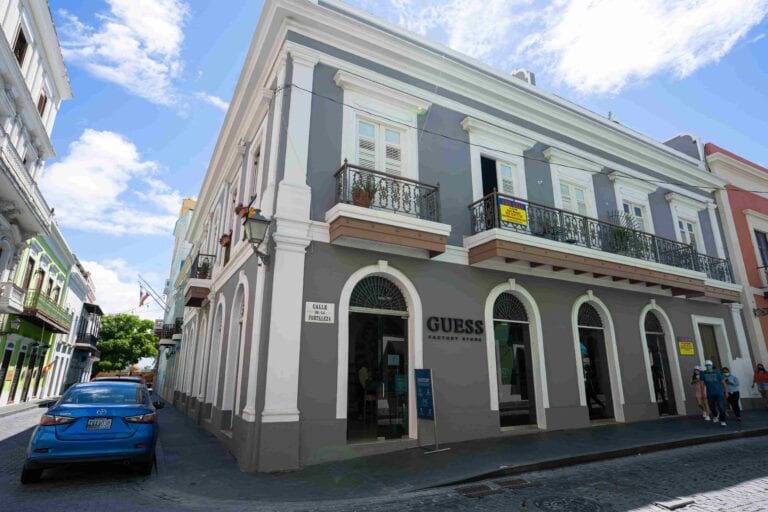  for sale Primary Photo- Image 1 of 2