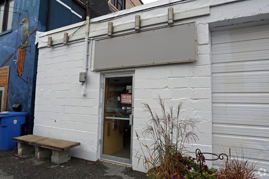 233 Armstrong St, Ottawa, ON for lease - Building Photo - Image 3 of 4