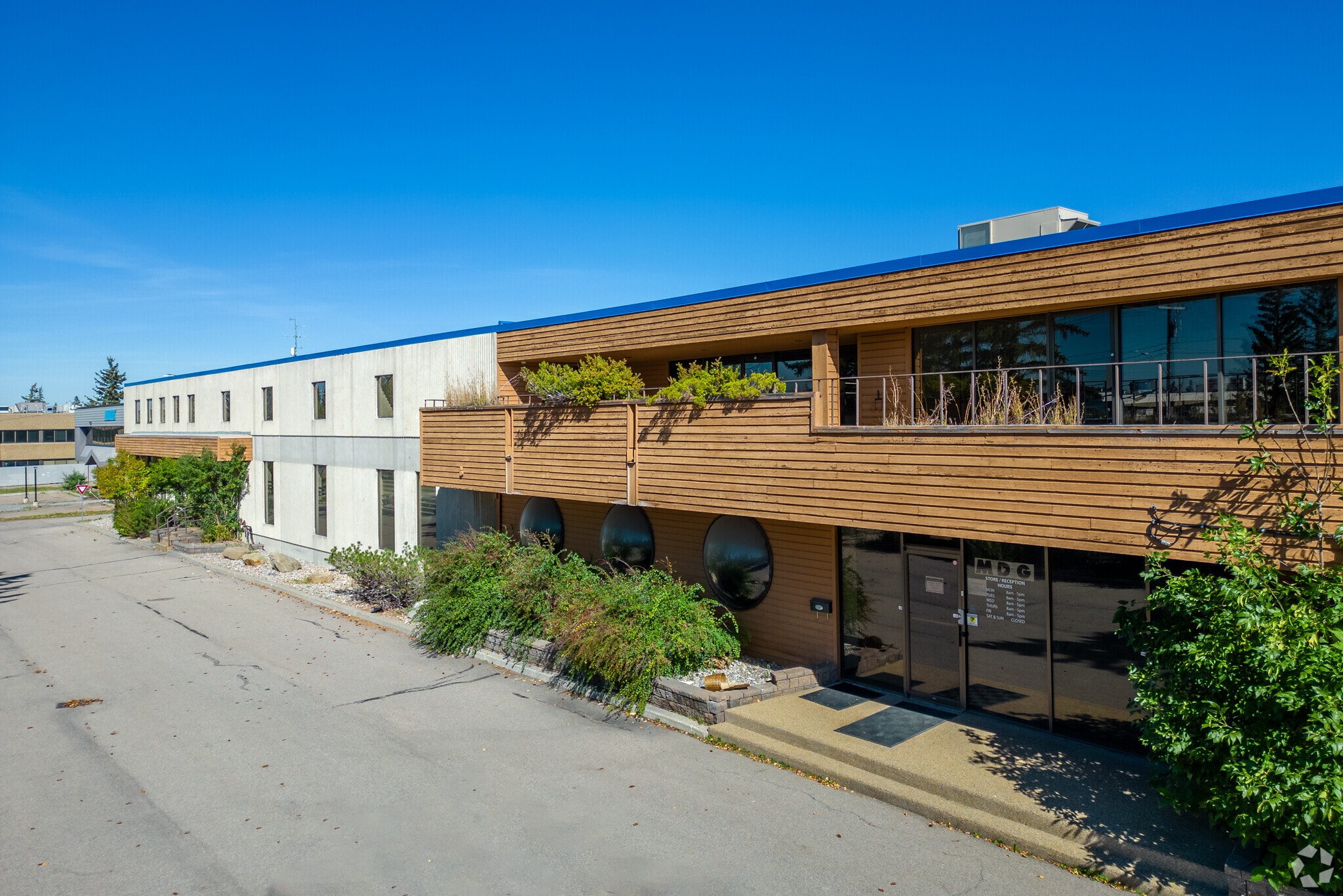 3526 26th St NE, Calgary, AB for lease Primary Photo- Image 1 of 7