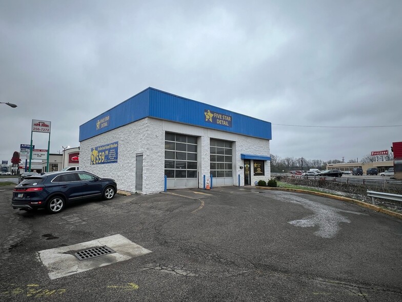 4898 Airway Rd, Dayton, OH for lease - Building Photo - Image 1 of 16