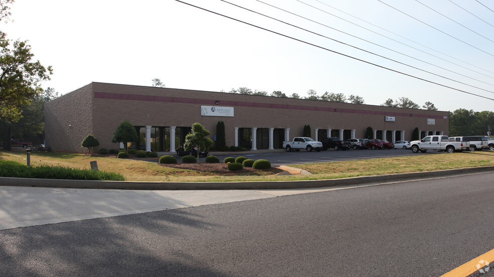 581 Sigman Rd NE, Conyers, GA for lease - Primary Photo - Image 1 of 4