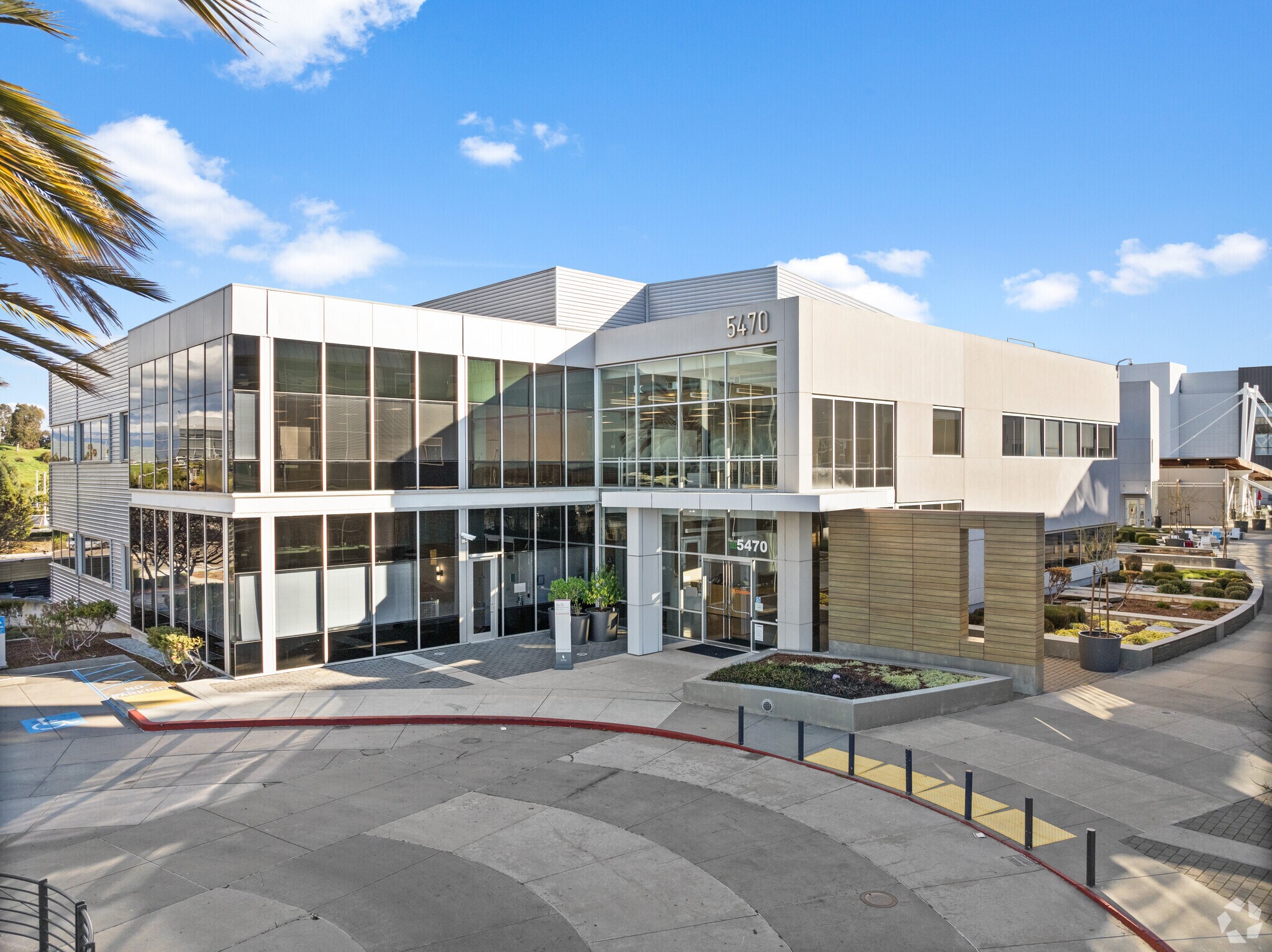 5470 Great America Pky, Santa Clara, CA for lease Building Photo- Image 1 of 17