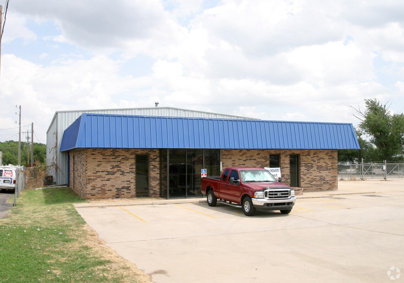 2704 S Meridian Ave, Oklahoma City, OK 73108 Property Record