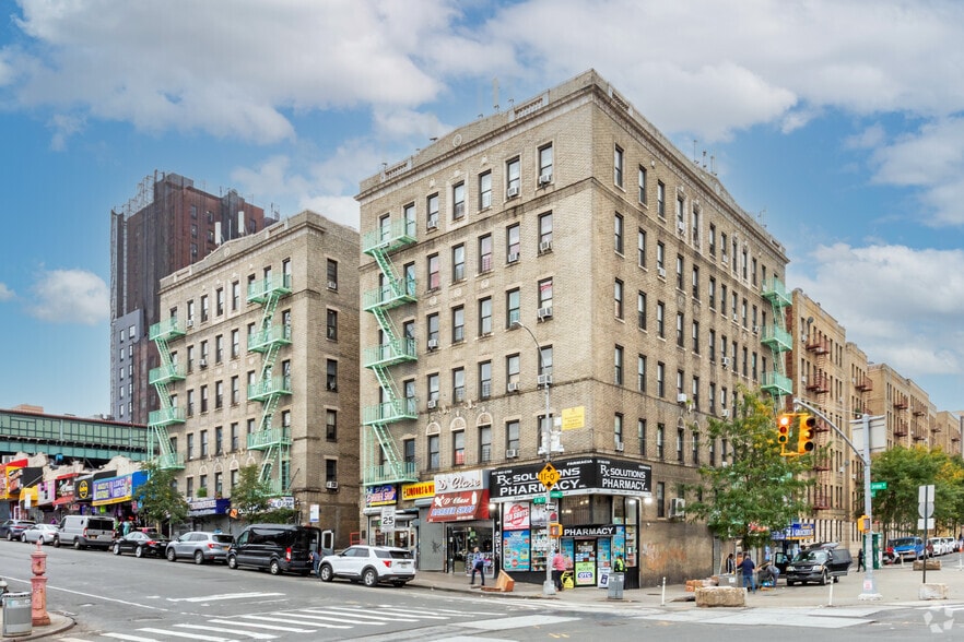 1190-1194 Cromwell Ave, Bronx, NY for sale - Building Photo - Image 1 of 1