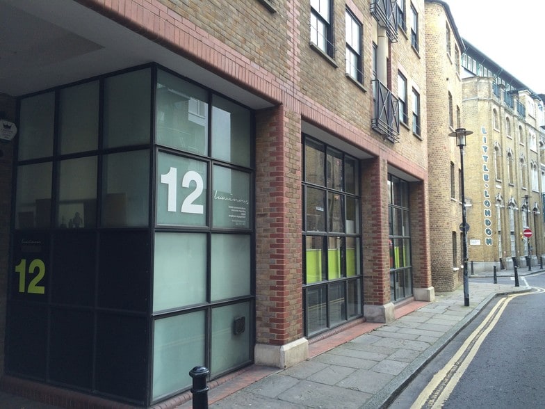 12 Mill St, London for lease - Building Photo - Image 2 of 4