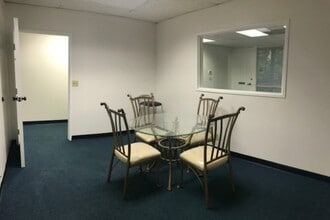 222 N Mountain Ave, Upland, CA for lease Interior Photo- Image 1 of 4