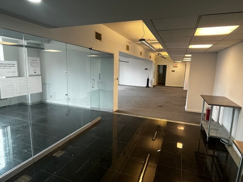 148 Madison St, New York, NY for lease - Building Photo - Image 1 of 9