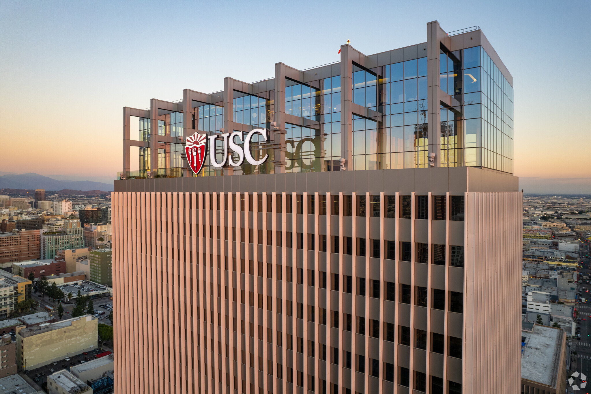 1150 S Olive St, Los Angeles, CA 90015 - USC Tower | LoopNet