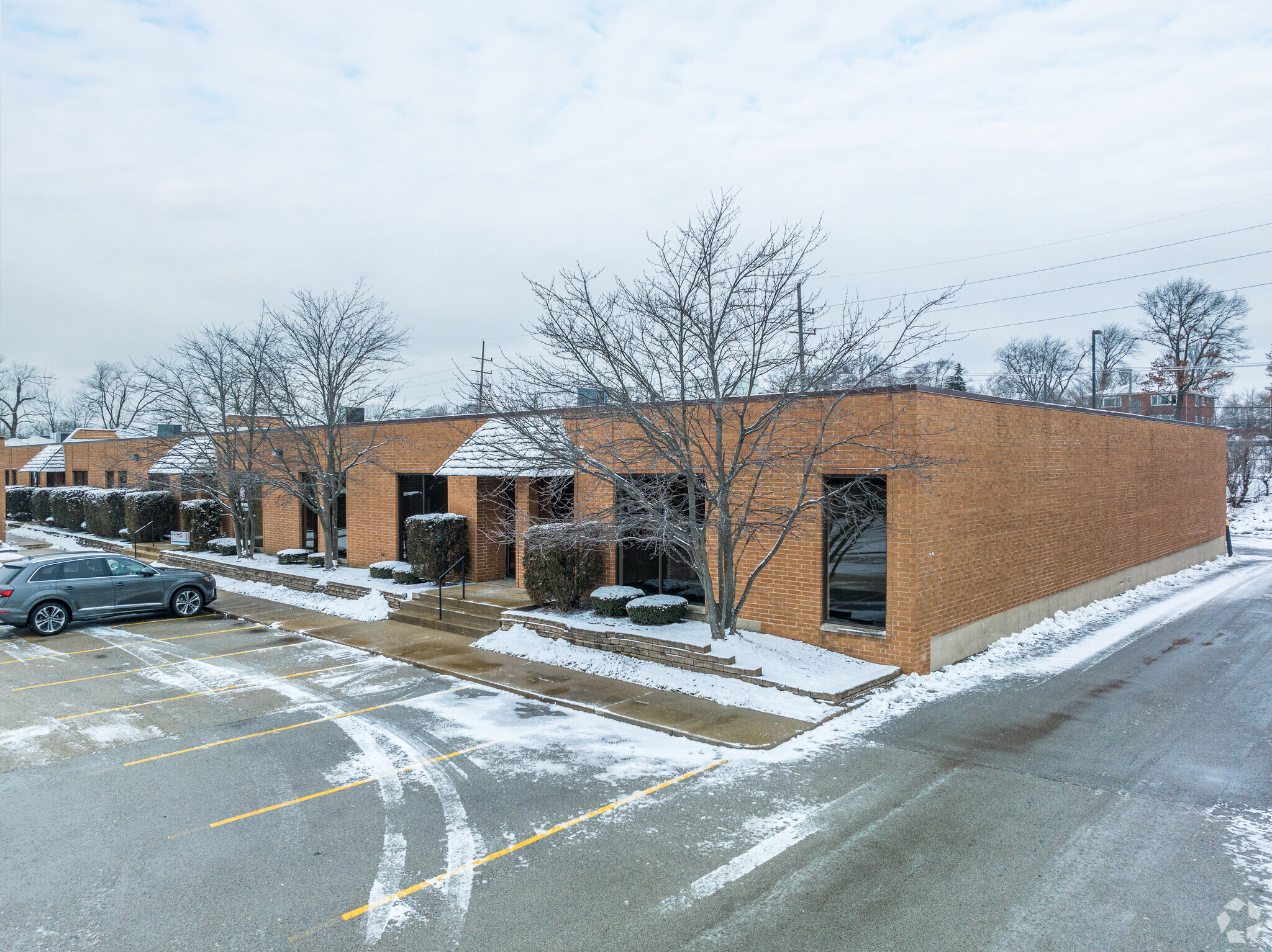 5000-5014 Chase Ave, Downers Grove, IL for lease Primary Photo- Image 1 of 7