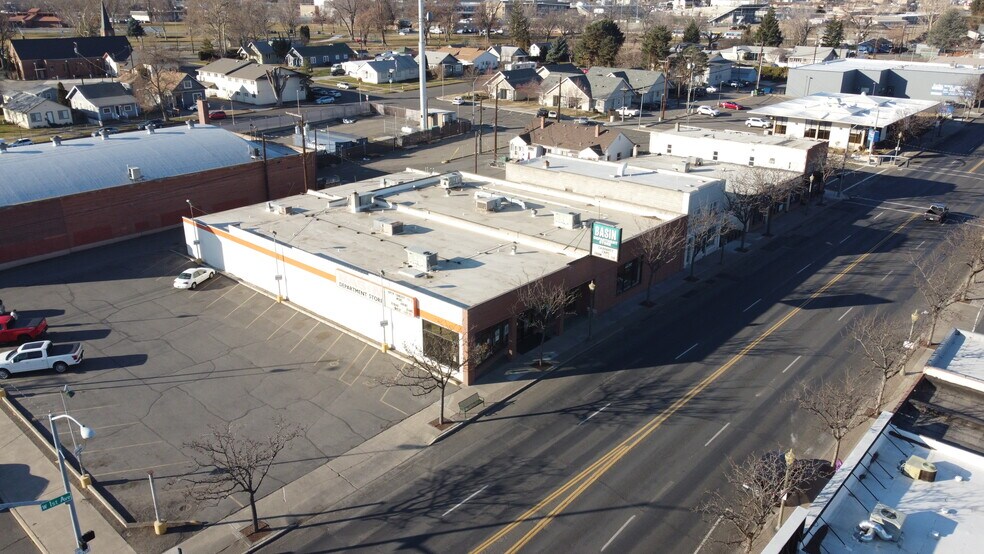 111 W 1st Ave, Kennewick, WA 99336