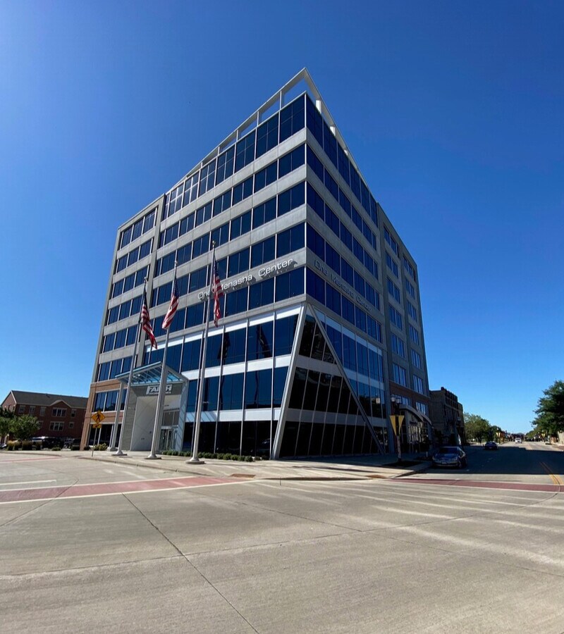 201 Main St, Menasha, WI 54952 Class A Office Space 201 Main St, Menasha, WI 54952 Class A Office Space