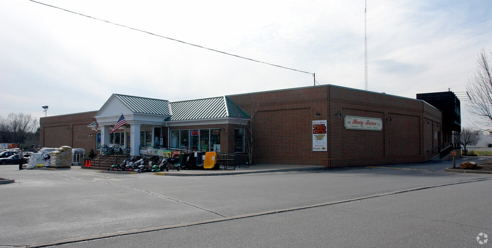 50 Southeast Ave, Tallmadge, OH for sale - Primary Photo - Image 1 of 18