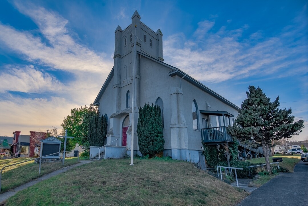 2802 Commercial Ave, Anacortes, WA for sale Primary Photo- Image 1 of 1