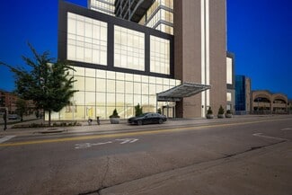 More details for 404 E College St, Iowa City, IA - Hospitality for Sale