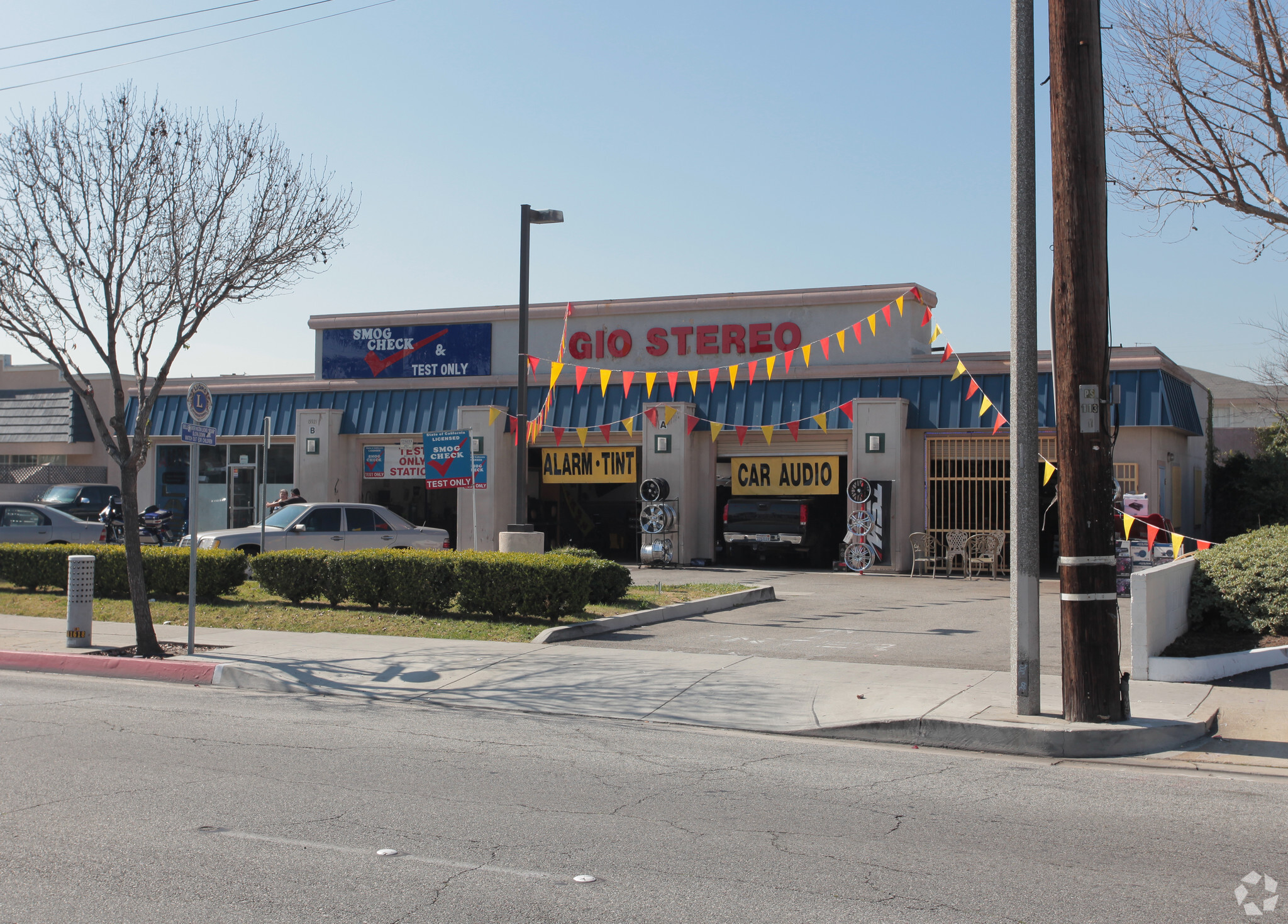 15921 Woodruff Ave, Bellflower, CA for lease Primary Photo- Image 1 of 3