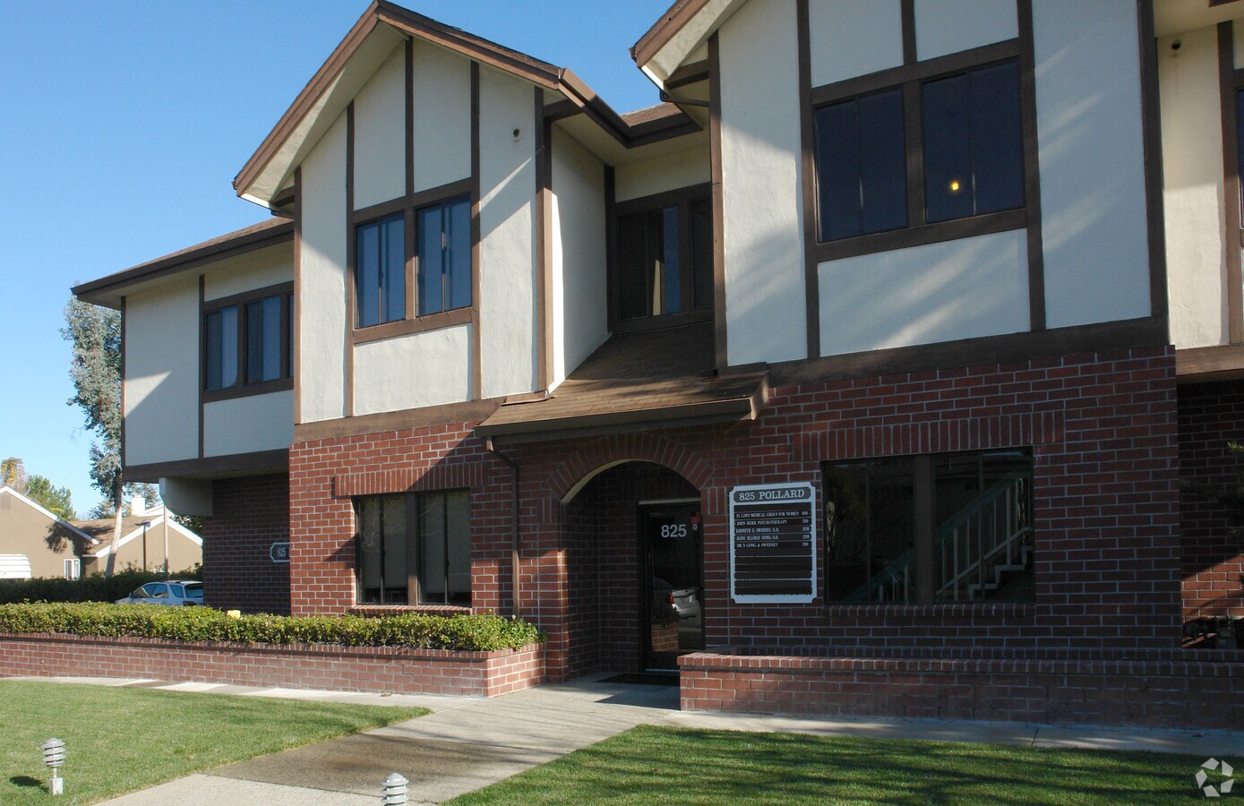 825 Pollard Rd, Los Gatos, CA 95032