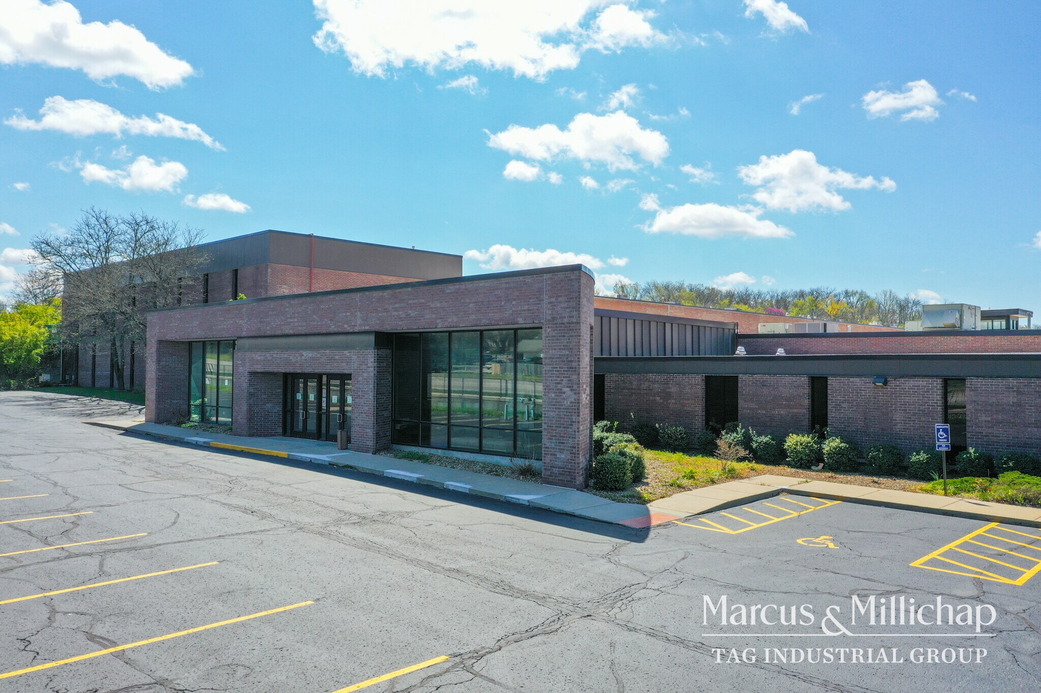 3231 SE 6th Ave, Topeka, KS for sale Building Photo- Image 1 of 1