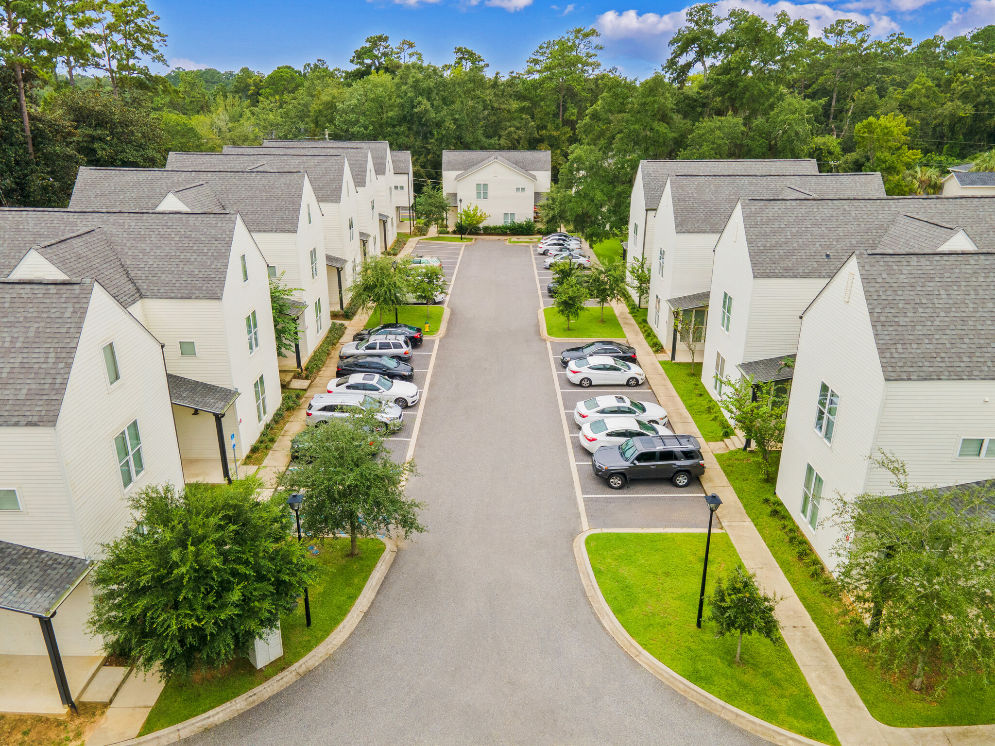 1824 Greentree Ln, Tallahassee, FL for sale Building Photo- Image 1 of 1