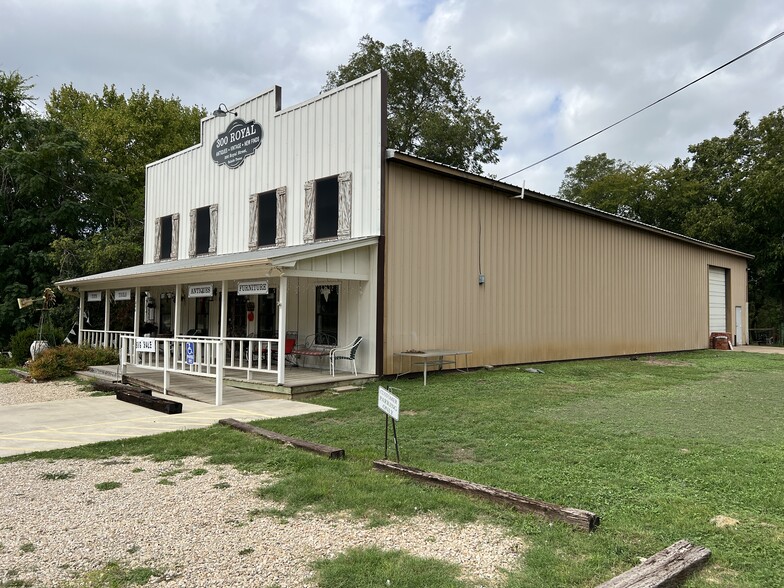 300 Royal St, Salado, TX for sale - Building Photo - Image 2 of 17