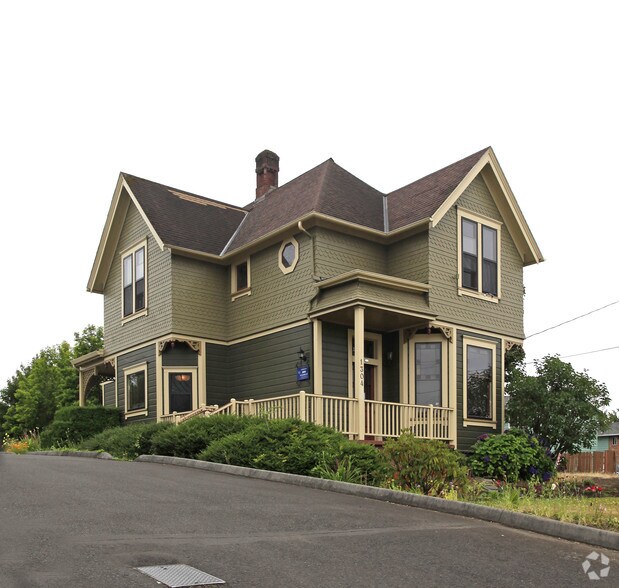 1304 E Powell Blvd, Gresham, OR for sale - Primary Photo - Image 1 of 1
