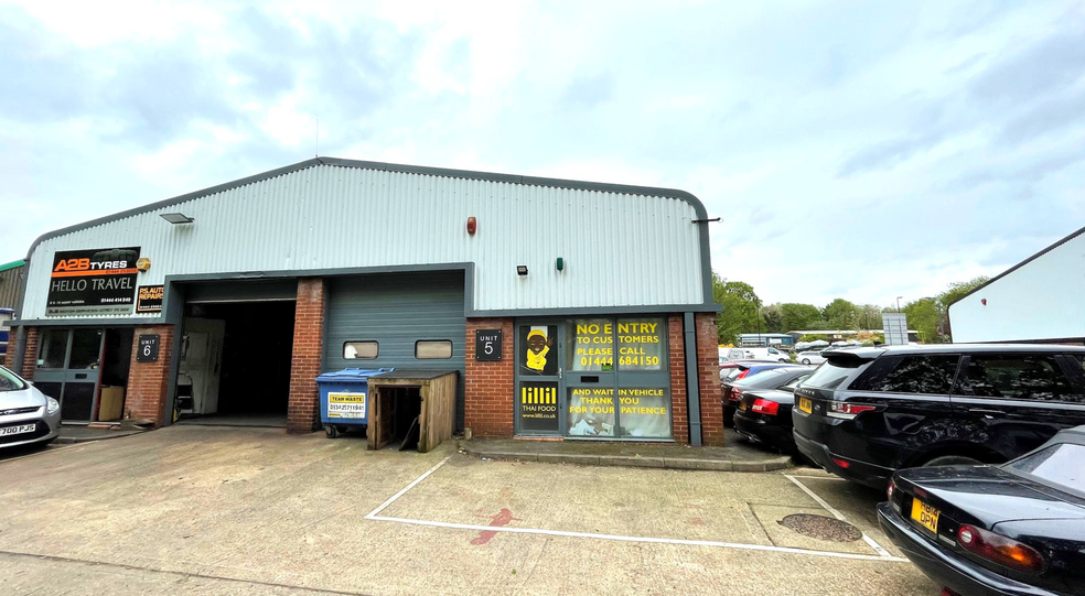 Marchants Way, Burgess Hill for lease - Primary Photo - Image 1 of 1