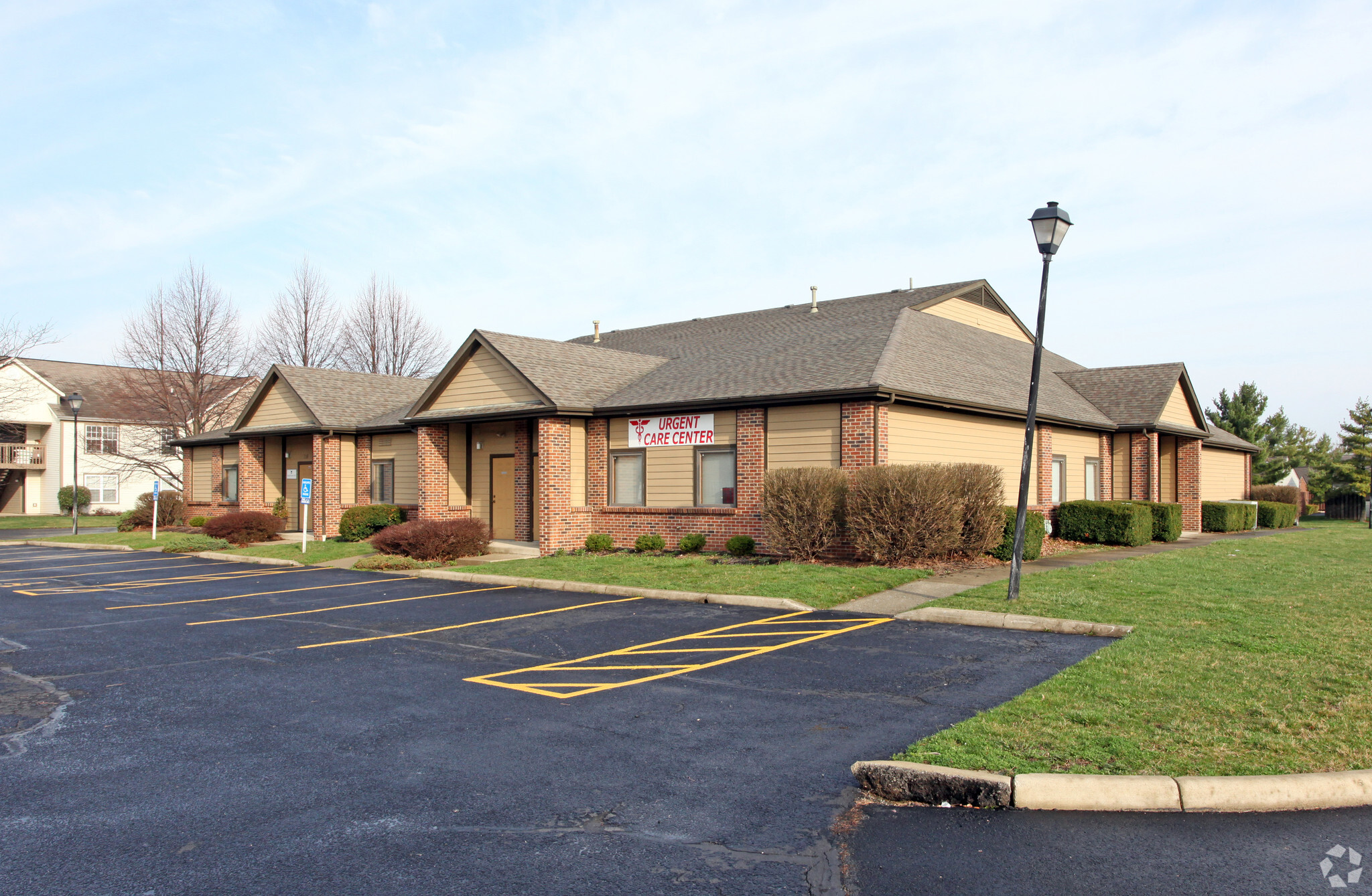 710-720 Worthington Woods Blvd, Worthington, OH for lease Primary Photo- Image 1 of 7