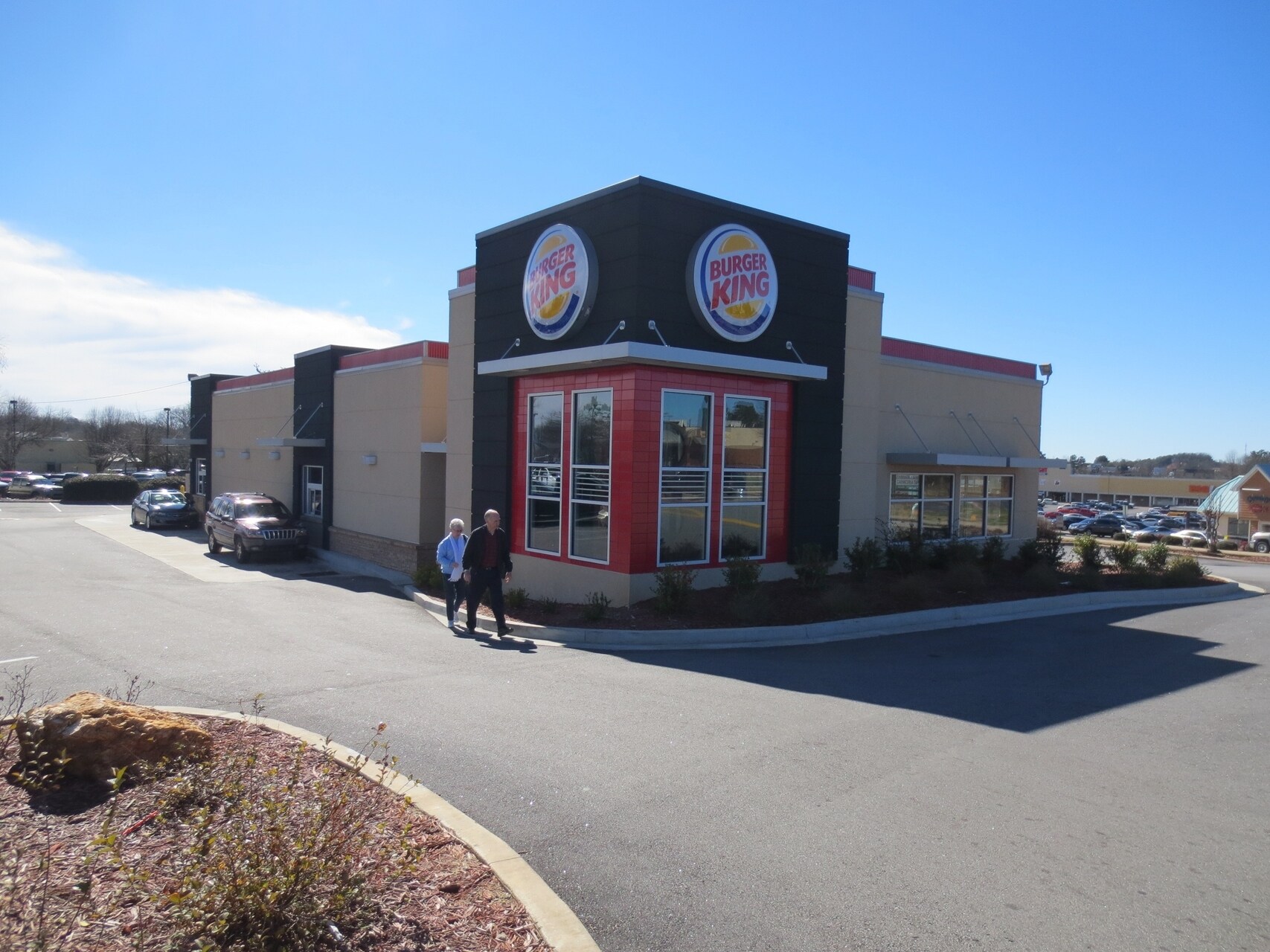 403 Pearl Nix Pky, Gainesville, GA for sale Primary Photo- Image 1 of 1