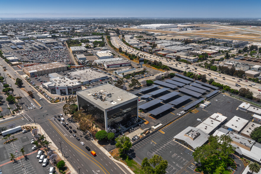 2600 Redondo Ave, Long Beach, CA for sale - Building Photo - Image 3 of 5