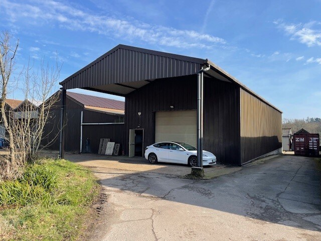 Parrock Ln, Hartfield for lease - Building Photo - Image 2 of 2