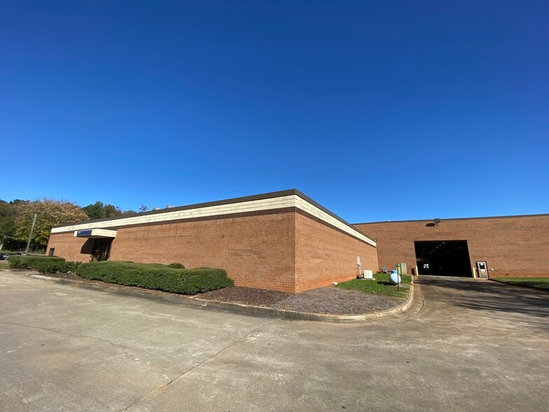 2400 Mellon Ct, Decatur, GA for lease - Building Photo - Image 2 of 51