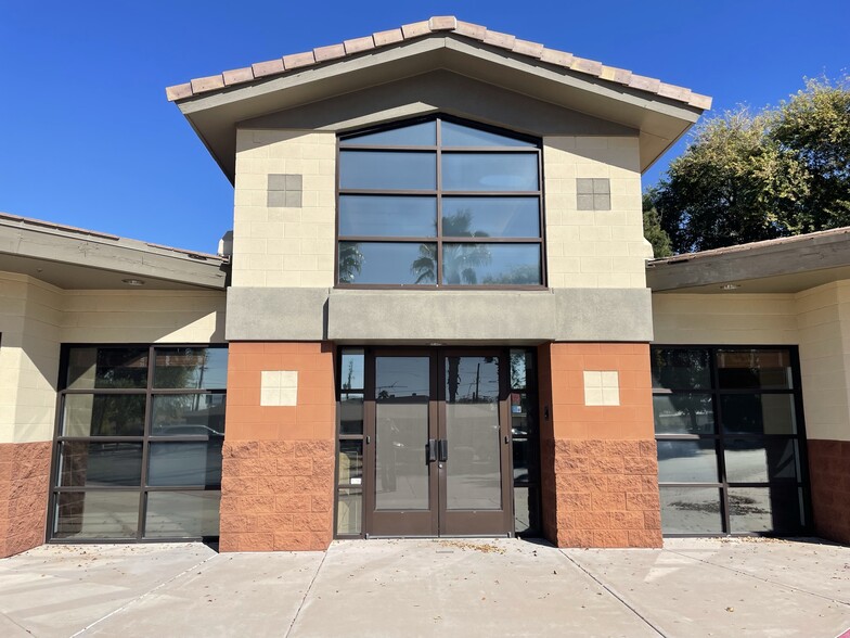 4141 N 32nd St, Phoenix, AZ for lease - Building Photo - Image 2 of 15