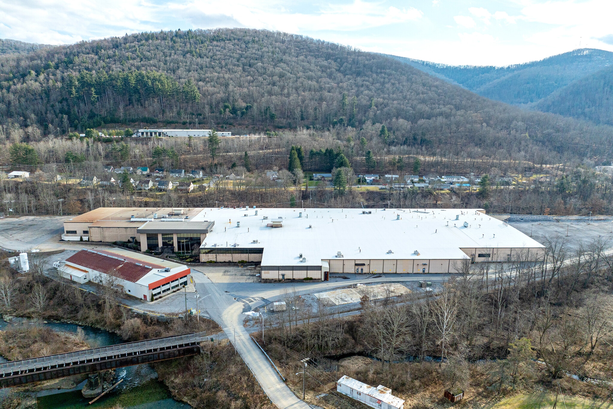 1 Airport Rd, Emporium, PA for sale Primary Photo- Image 1 of 7