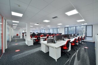 Aynho Rd, Banbury for lease Interior Photo- Image 1 of 1