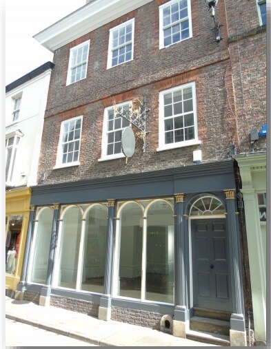 3 Stonegate, York for sale Primary Photo- Image 1 of 1