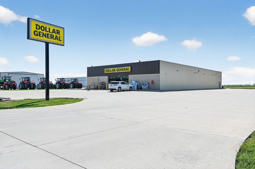 105 E Falcon Hwy, Flanagan, IL for sale - Building Photo - Image 2 of 6