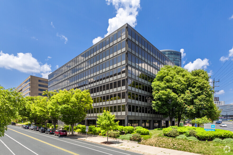 11400 Rockville Pike, North Bethesda, MD for lease - Building Photo - Image 1 of 13