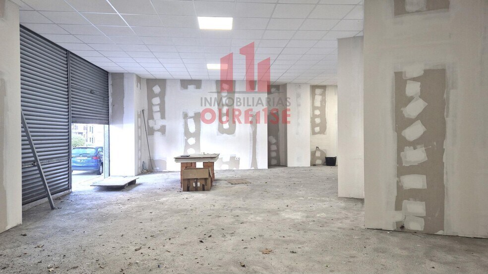 Retail in Ourense, Orense for lease - Building Photo - Image 3 of 8