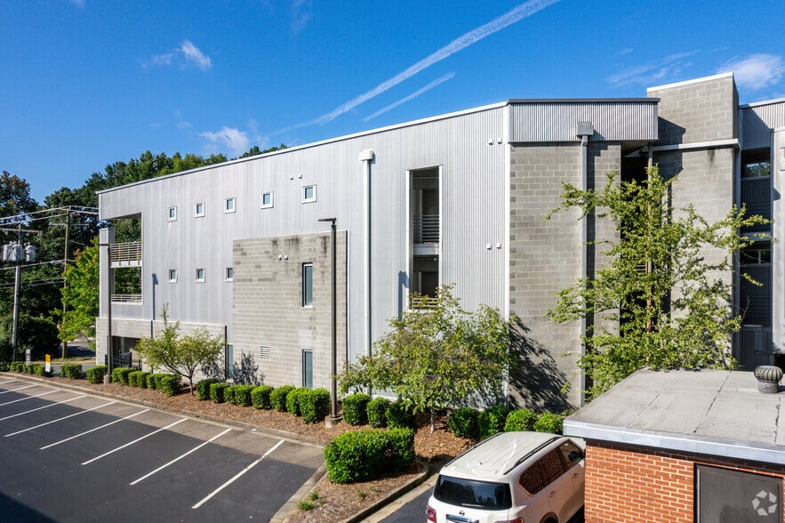 1600 Fulton Ave, Charlotte, NC for sale - Building Photo - Image 3 of 6