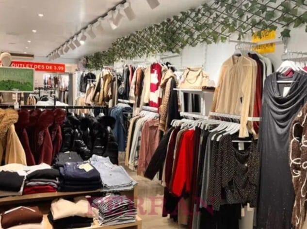 Retail in Barcelona, Barcelona for lease Interior Photo- Image 1 of 3