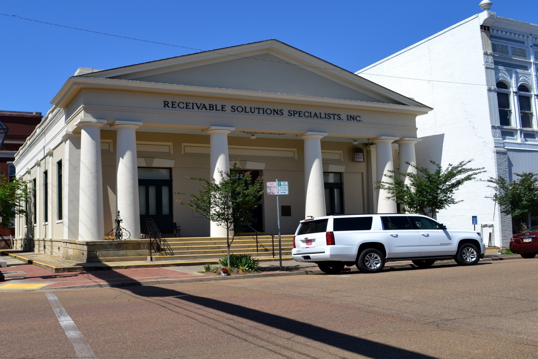 422 Main St, Natchez, MS for sale Primary Photo- Image 1 of 1