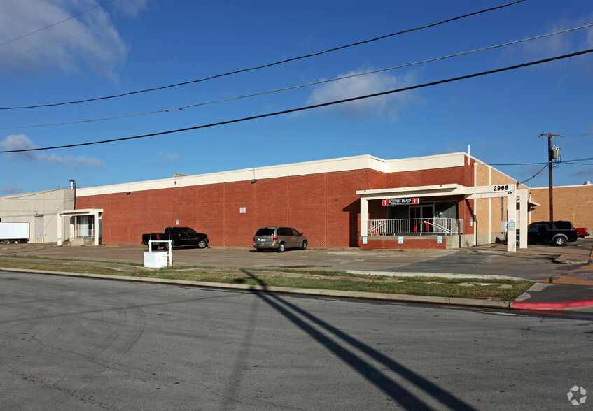 2939-2969 Reward Ln, Dallas, TX for sale - Building Photo - Image 1 of 3