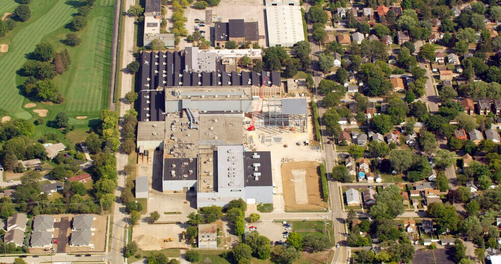 707 Fulton Ave, Rockford, IL 61103